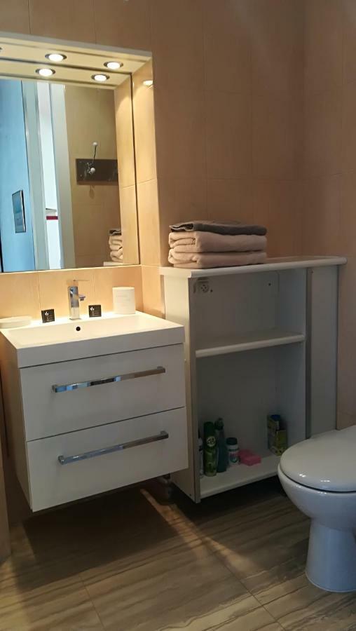 Gites, Chambres D'Hotes La Maison D'Amis Puilboreau Εξωτερικό φωτογραφία